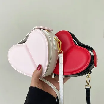 Модная роскошная сумка через плечо с сердечком для женщин, сумка через плечо с металлическим декором, женский контрастный кошелек на молнии через плечо, сумка для телефона 2023