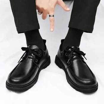 Повседневная Кожаная обувь Для мужчин, Обувь в горошек Для мальчиков, Мужская обувь 2023 года, Новая Осенняя Деловая мужская обувь без застежки в Британском стиле